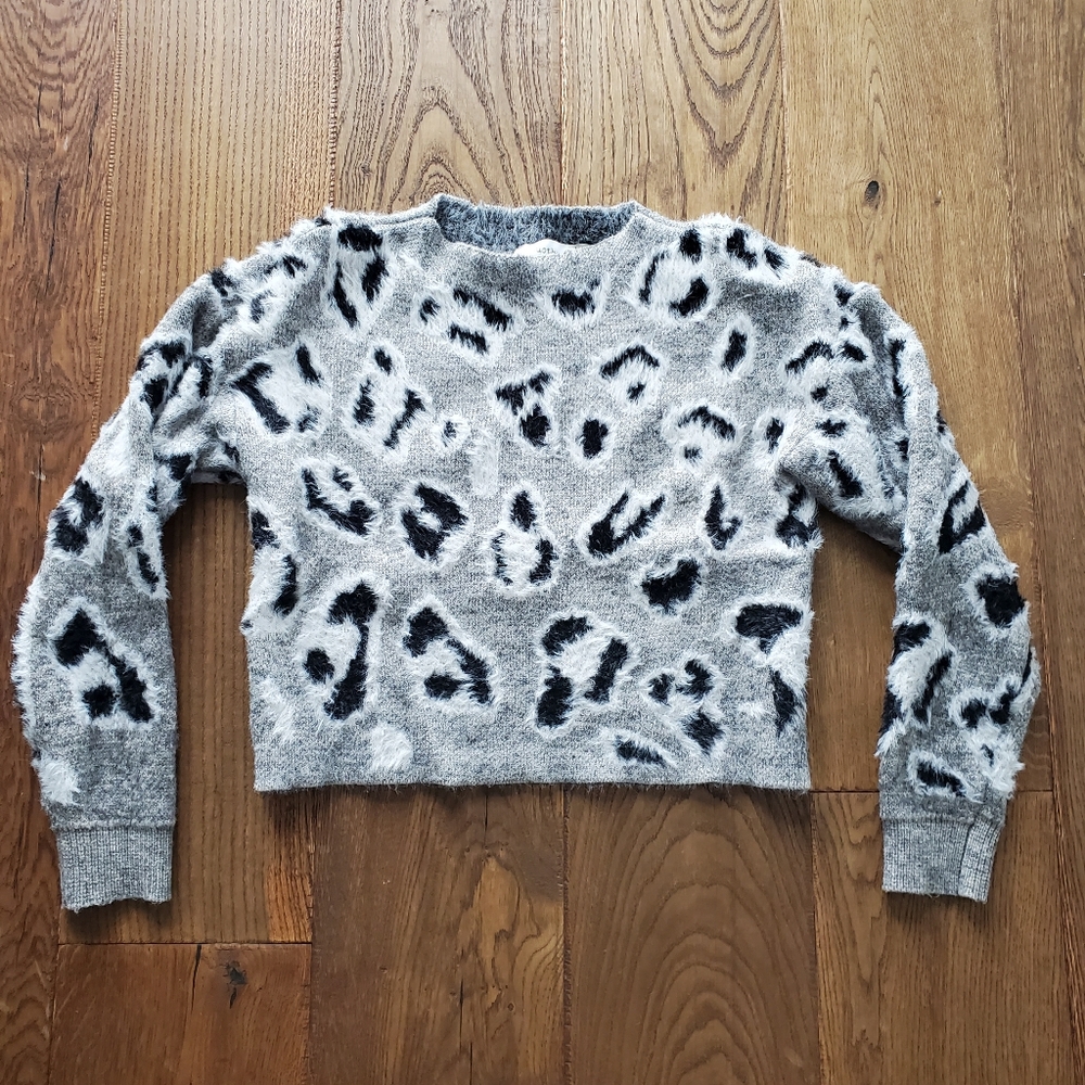 Cloth by RD Style Leopard Print Sweater Black White Grey Size XS